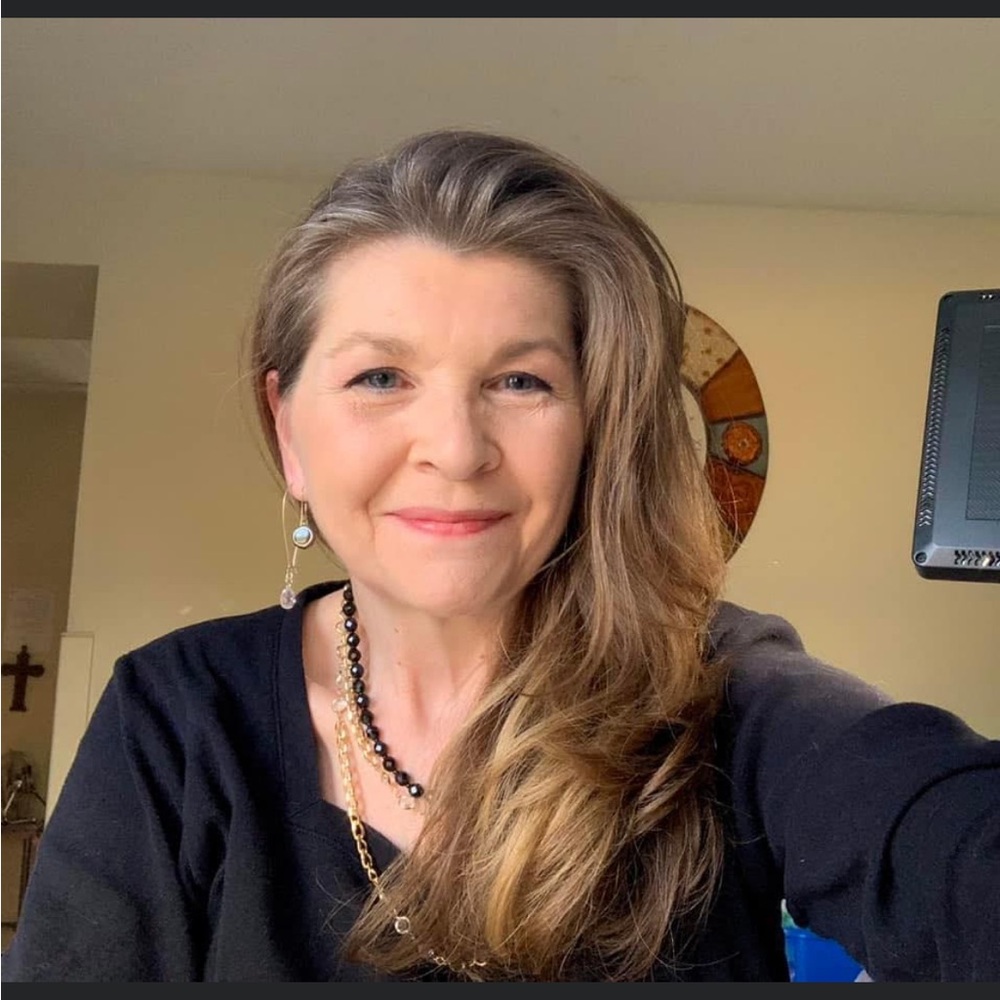 Meet your Posher, Cheri